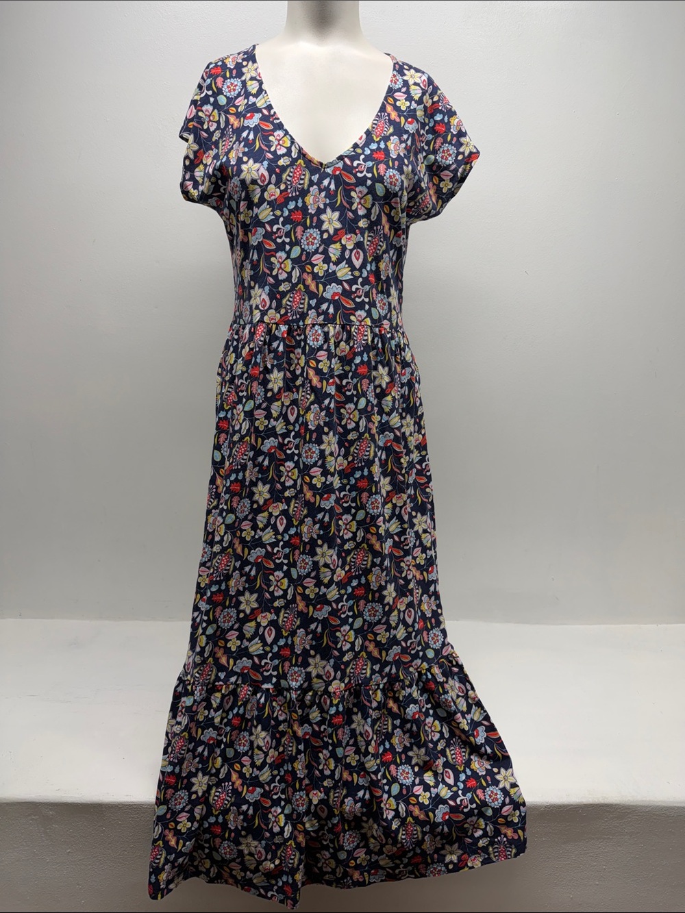 Boden Voop Dress Midi Floral Short Sleeve Cotton Tiered Kaleidoscope Blue Size 6